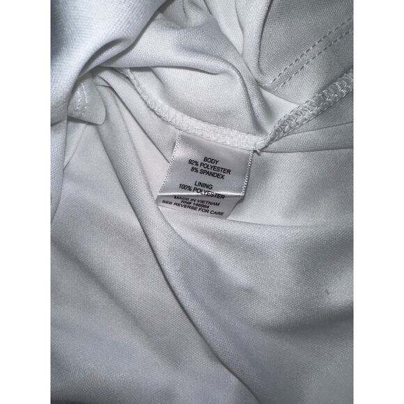 Signature By Robbie Bee Women's Small White Faux-Wrap Eyelet Sleeveless Dress - Picture 6 of 6